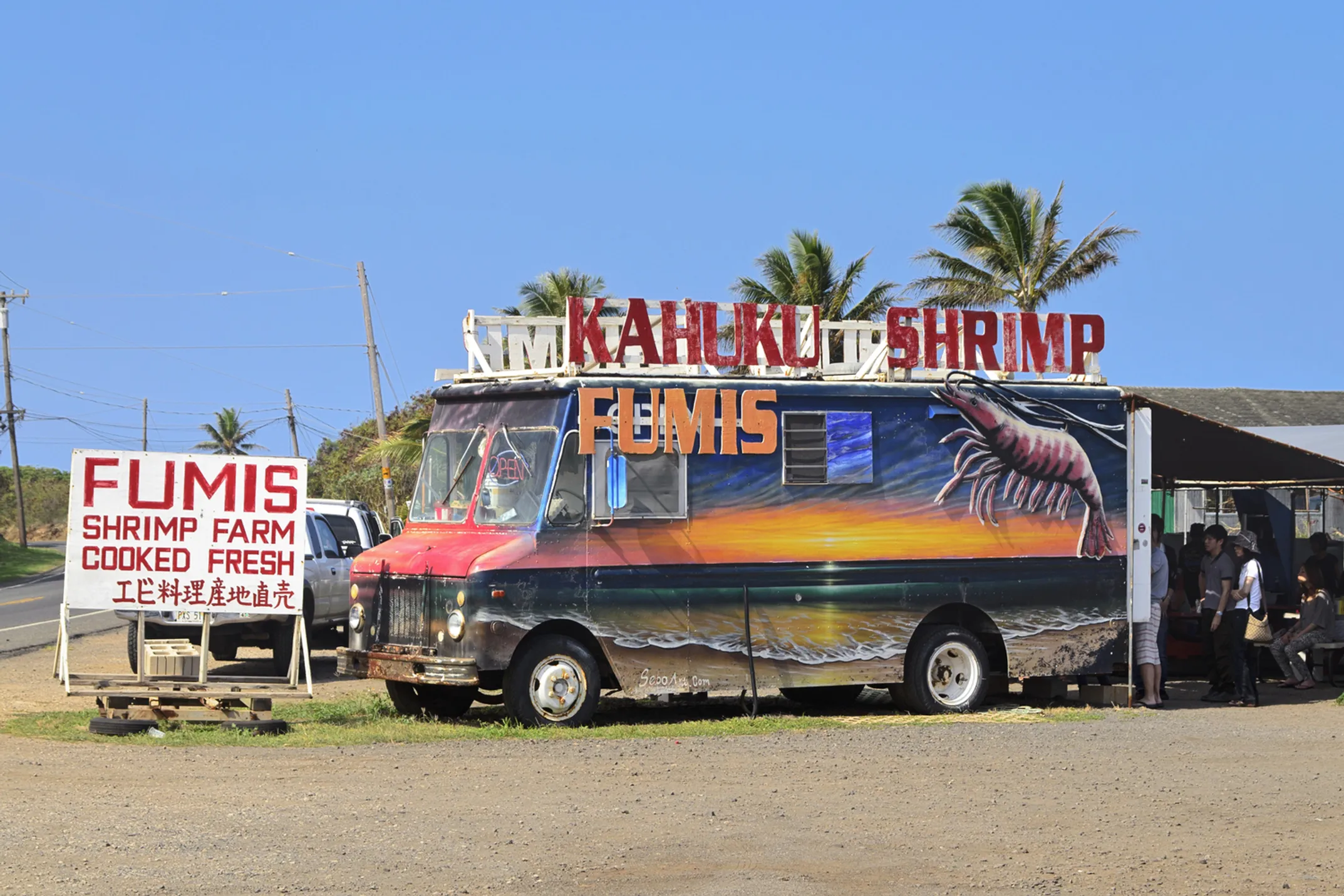 Maui food trucks serving fresh local cuisine