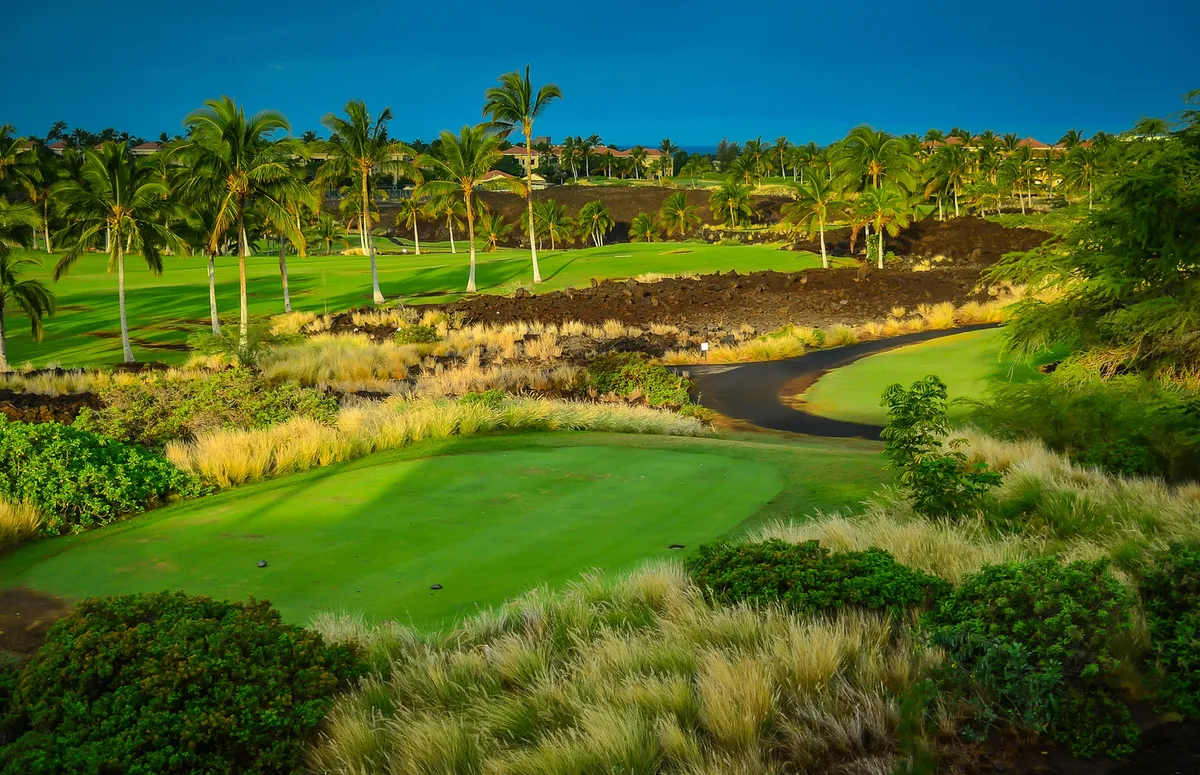 Historic Moanalua Golf Course from 1898 with period golfers