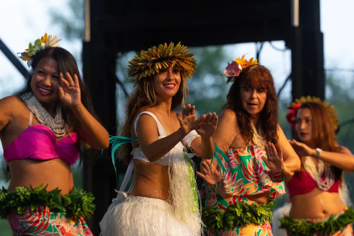 Hawaiian cultural foundations - traditional practices connecting people to ʻāina