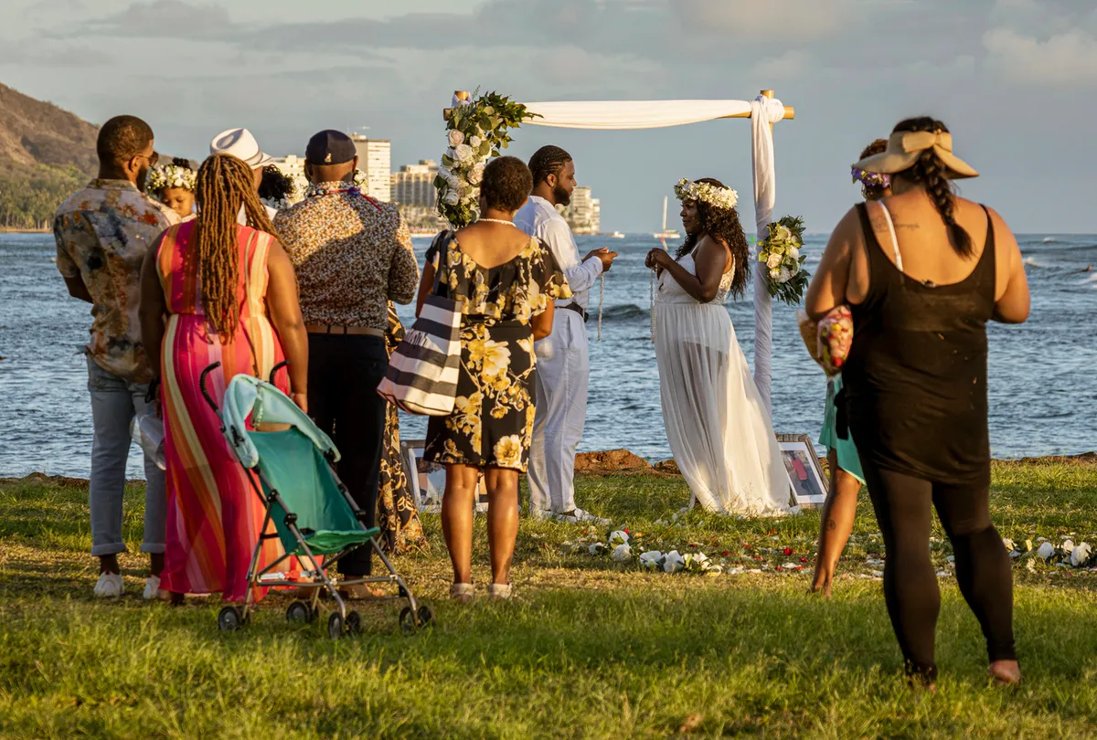 Romantic honeymoon resort in Hawaii with couples enjoying luxury amenities and ocean views